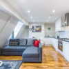 Отель Luxurious Modern One Bedroom Apartment, фото 19
