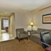 Отель Newmarket Hotel & Suites, фото 6