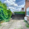 Отель Sunninghill Village - 2 Bed - Parking and garden, фото 1