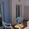 Отель One-Bedroom Flat 200m From the Beach, фото 5