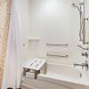 Отель Holiday Inn & Suites Toledo Southwest - Perrysburg, an IHG Hotel, фото 8