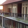 Отель Wahyu Homestay 2, фото 5