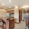 Отель Crystal Peak Lodge 1 Bedroom Ski in, Ski out Slopeside Condo at the Base of Peak 7, фото 7