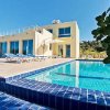 Отель Sunny Villa, a Perfect Spacious Villa With Private Pool, Wifi Ac in all Rooms, фото 13