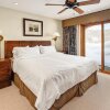 Отель Ski-in/ski-out Corner Unit Near Sky Cab Gondola by The Woodrun V Townhouses, фото 5