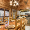 Отель Er101 - Heavenly Hideaway Great Location - Close To Town! 6 Bedroom Cabin by RedAwning, фото 9