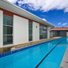 Отель Pacific Blue Apartment 278, 265 Sandy Point Road, фото 1