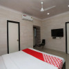 Отель OYO Flagship 16097 Neeranand Regency Bhowanipore, фото 1