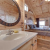 Отель Always - One Bedroom Cabin, фото 5