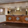Отель Comfort Inn & Suites, фото 2