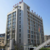 Отель Poya Hotel, фото 1