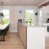 Отель 9 Person Holiday Home in Juelsminde, фото 3