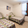 Отель The Midpoint Apartment, Coastal Life Between the Two Beaches, фото 3