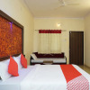 Отель OYO 19792 Shivneri Motels, фото 2