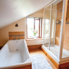 Отель The Lake House Retreat - 7 Bedroom Holiday Home - Sleeps 20 - Southgate, фото 17