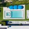 Отель 4br/3ba W/ Large Backyard/pool/ Jacuzzi In Palm Springs 4 Bedroom Home в Палм-Спрингсе