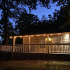 Отель Bear Creek Cabin 2 Bedroom Cabin by Redawning, фото 1