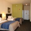 Отель Comfort Inn & Suites, фото 19