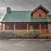 Отель Romantic Pigeon Forge Cabin Rental w/ Hot Tub!, фото 14
