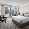 Отель Hilton Melbourne Little Queen Street, фото 6