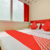 Отель OYO 76116 Hotel Sakinaka Inn, фото 2