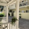 Отель Comfy Stay In Jamaica -enjoy 7 Miles Of White Sand Beach! 2 Bedroom Villa by Redawning, фото 7