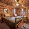 Отель Bear Hug Lodge - Charming Cabin in Coosawattee River Resort - Pet Friendly, фото 4
