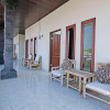 Отель RedDoorz @ Mataram Kuta 3, фото 14