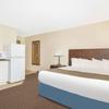 Отель Days Inn & Suites by Wyndham Baxter Brainerd Area, фото 3