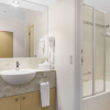 Отель Clarion Suites Gateway, фото 10
