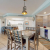 Отель 3br/3ba w/ Lazy River & Slide Sleeps 8, фото 12