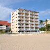 Отель La Costa Beach Club by Capital Vacations в Помпано-Биче