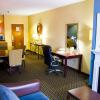Отель Holiday Inn Express Hotel & Suites SANFORD, an IHG Hotel, фото 6