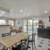 Отель Studio 6 Suites – San Bernardino, CA, фото 19