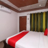 Отель Brv Resorts by OYO Rooms, фото 13