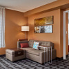 Отель TownePlace Suites by Marriott Fort McMurray, фото 7