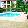 Отель PISCINE, JARDIN, PARKING, 3 lit, à 700m de la cité, фото 13