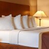 Отель Quality Inn & Suites, фото 8