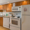 Отель Applewood Suites - 1 BR Wellington West, фото 11