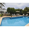 Отель Villa with pool, garden and WIFI located 6 km from the sea in La Argentina, фото 9