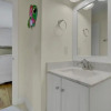 Отель Yacht Harbor Court 7, фото 21