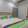 Отель Treebo Abhi Suites, Guntur, фото 17
