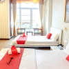 Отель RedDoorz Plus @ Nguyen Thi Thap Street, фото 11