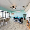 Отель E Beach Condo #368 2 Bedrooms 2 Bathrooms Condo, фото 9