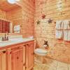 Отель Smoky Mountain Retreat - Five Bedroom Cabin, фото 7