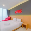 Отель Modern and Spacious 2BR L'Avenue Apartment, фото 15