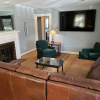 Отель Tri - Level Residential Home; Pet Friendly, Wifi, Off Street Parking 4 Bedroom Home by RedAwning, фото 7