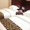 Отель GreenTree Inn QinYang Middle HuaiFu Road Express Hotel, фото 3