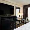 Отель Holiday Inn Hotel & Suites Charleston West, an IHG Hotel, фото 23