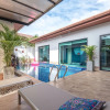 Отель Iconic Art Decor 3BR Pool Villa Salika, фото 15